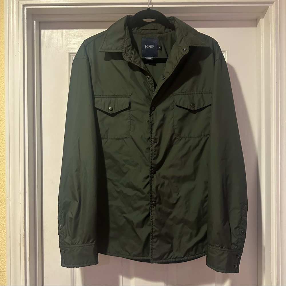 Men’s J.CREW Nylon Green Shacket Casual Snap Button Lightweight Monochrome Sz M.